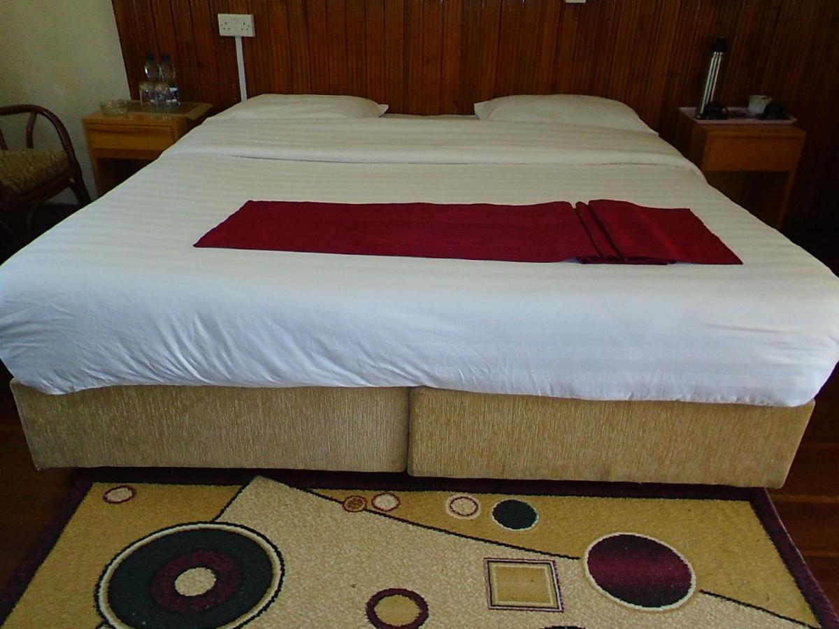 Thomsons Falls Lodge Nyahururu Bagian luar foto